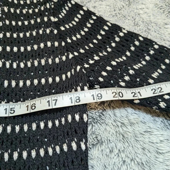 St. John Cardigan Duster Knit Black White Wool Cotton Long Sweater Small - Picture 6 of 9